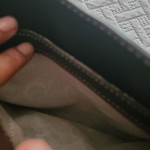 💯 authentic Dooney & Bourke - Picture 8 of 14